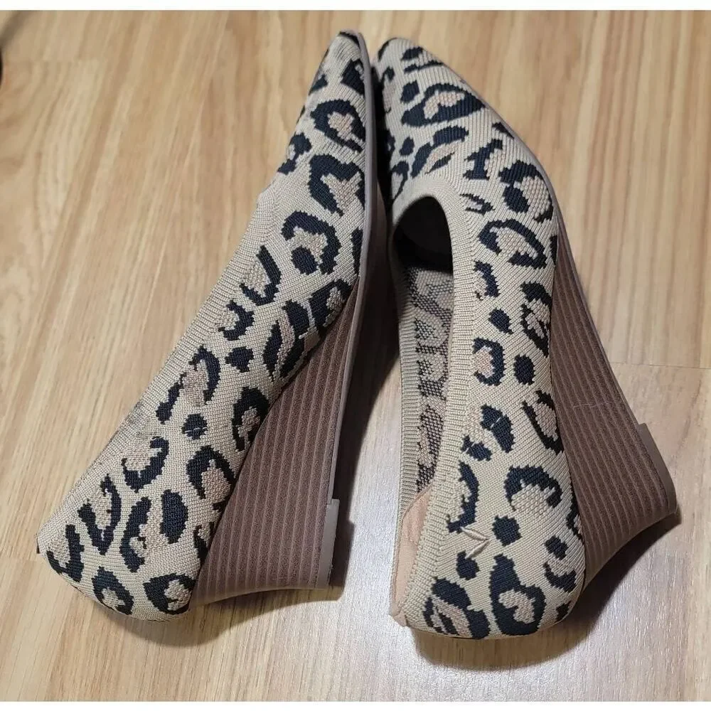 VIVIAN Margot Wedge Square Toe Pumps 8